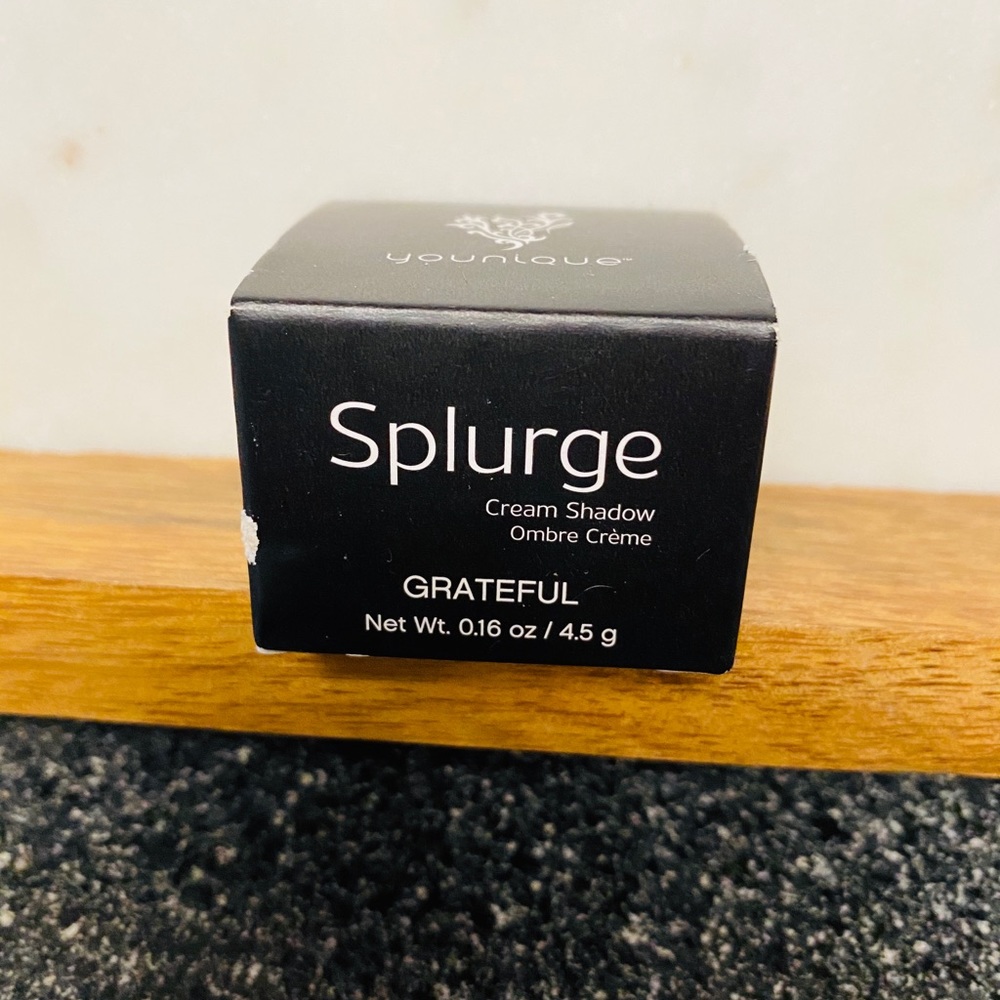 Younique Cream Shadow